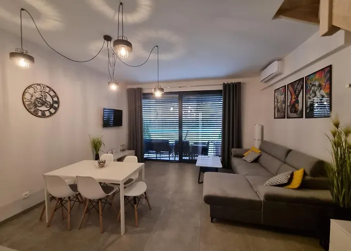 Aprum Apartments 12C